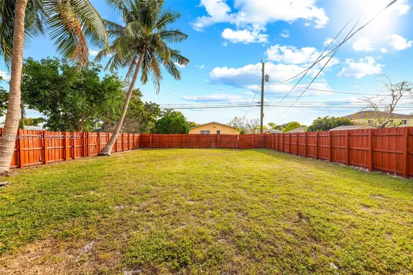 a view of an outdoor space and yard