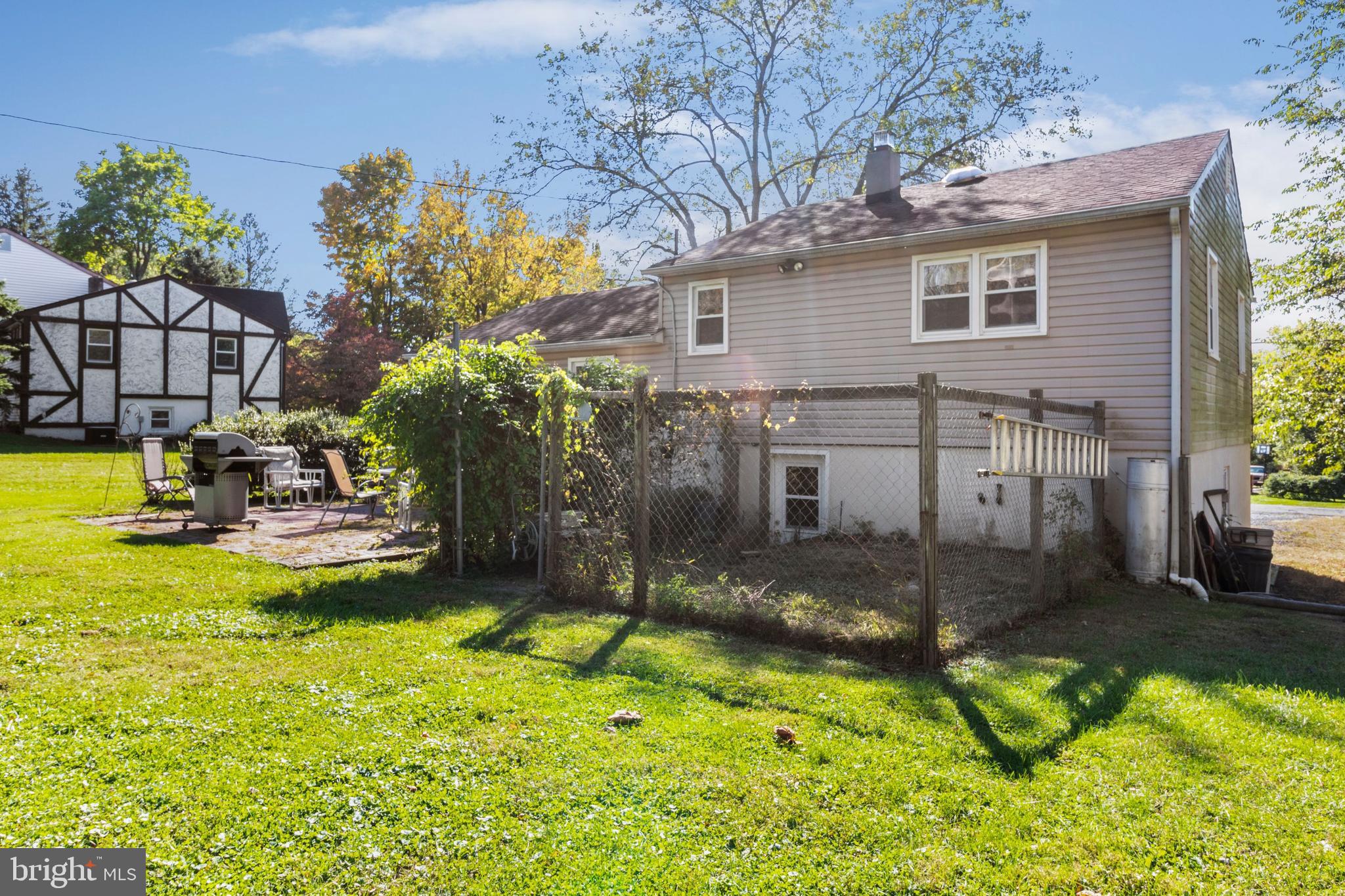 47 Duane Road Doylestown, PA 18901 - Photo 5 of 25