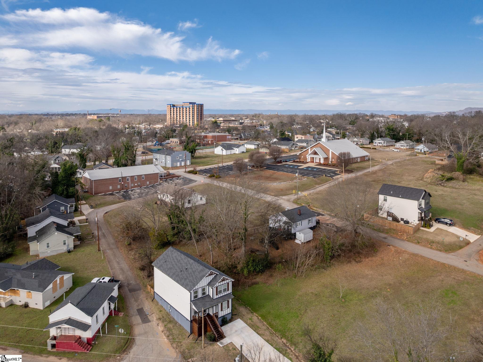 108 Averill Street Greenville, SC 29601 - Photo 37 of 43