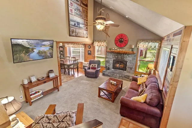 $745,000 | 13098 Hill House Loop, Donnelly, ID 83615