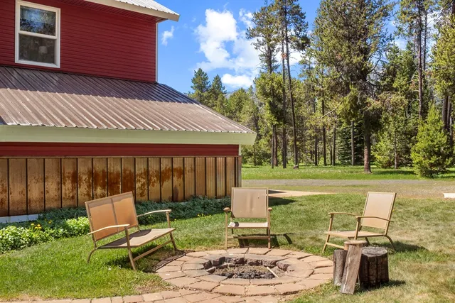 $745,000 | 13098 Hill House Loop, Donnelly, ID 83615