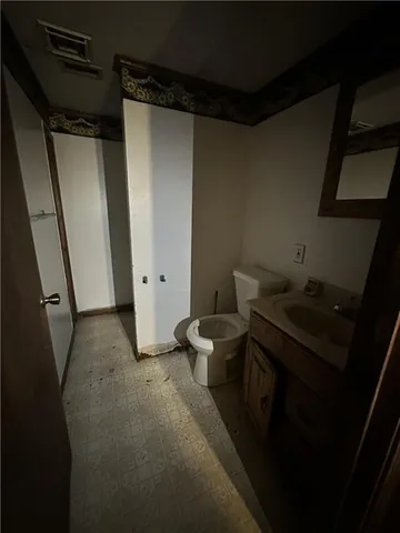 $347,500 | 231 Southwest 951st Road, Holden, MO 64040