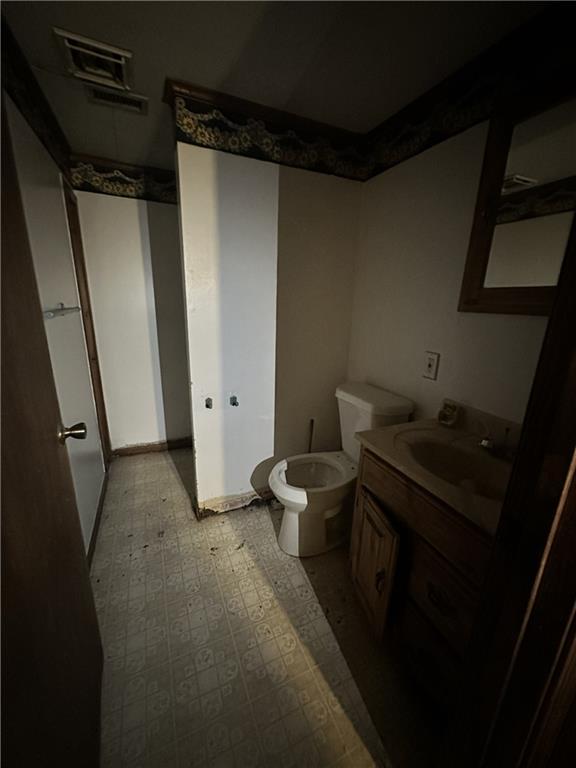 231 Southwest 951st Road Holden, MO 64040 - Photo 34 of 51