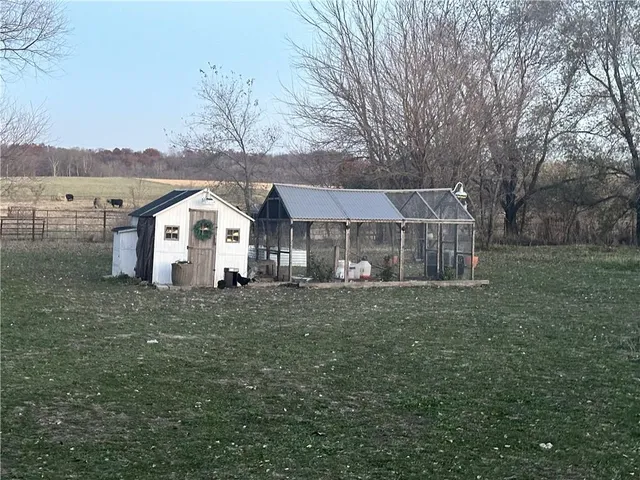 $347,500 | 231 Southwest 951st Road, Holden, MO 64040