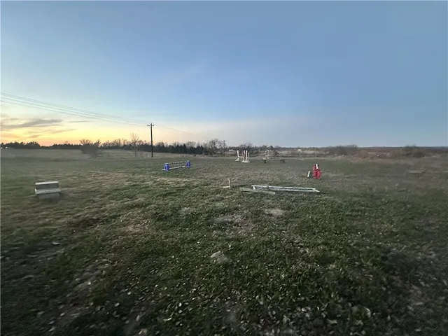 $347,500 | 231 Southwest 951st Road, Holden, MO 64040