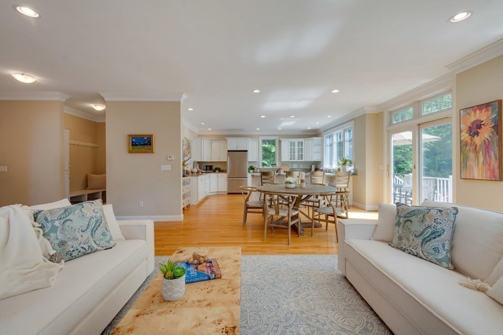39 Lawton Road Needham, MA 02492 - Photo 14 of 40