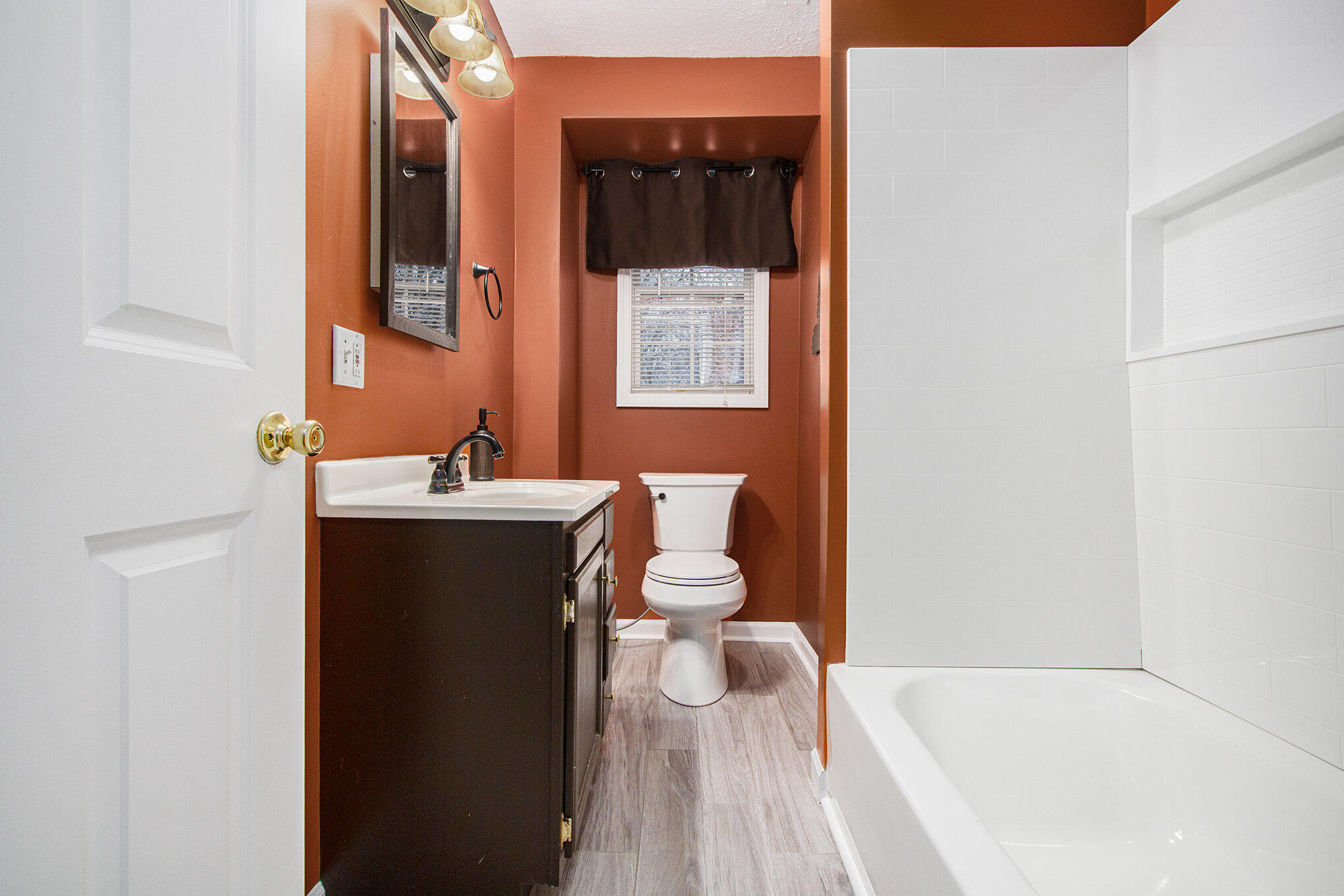 1230 Thomson Road Niles, MI 49120 - Photo 24 of 44 021_img_4180_763