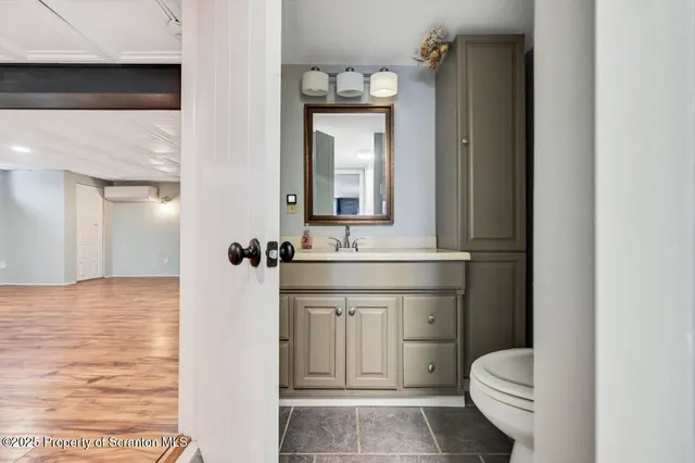 $469,900 | 1018 Sleepy Hollow Road, Clarks Summit, PA 18411