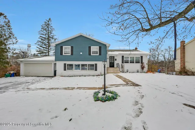 $469,900 | 1018 Sleepy Hollow Road, Clarks Summit, PA 18411