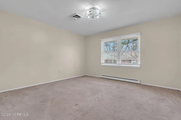 $235,000 | 500 B Thornbury Court, Unit B, Lakewood, NJ 08701