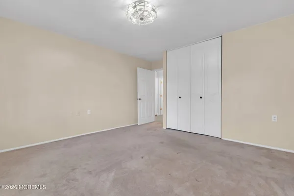 $235,000 | 500 B Thornbury Court, Unit B, Lakewood, NJ 08701