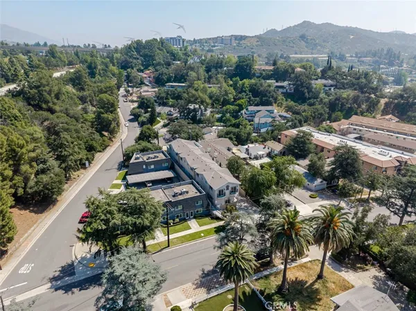 $4,450 | 1961 Waltonia Drive, Unit 102, Montrose, CA 91020