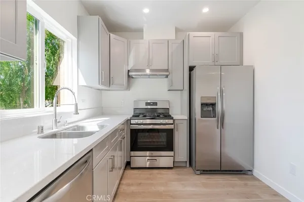 $4,450 | 1961 Waltonia Drive, Unit 102, Montrose, CA 91020