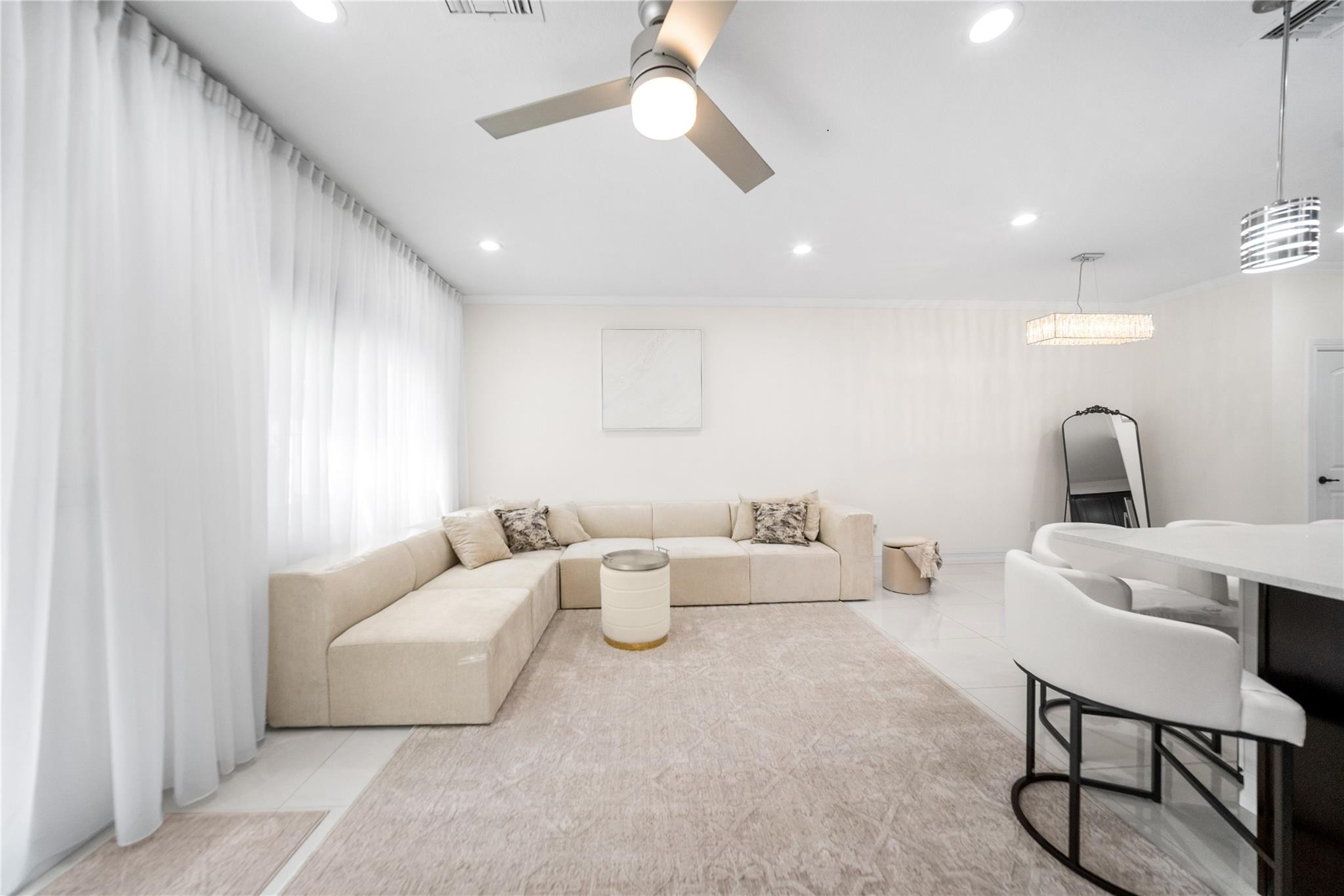 10143 Akenside Drive Boca Raton, FL 33428 - Photo 6 of 51 Photo 6