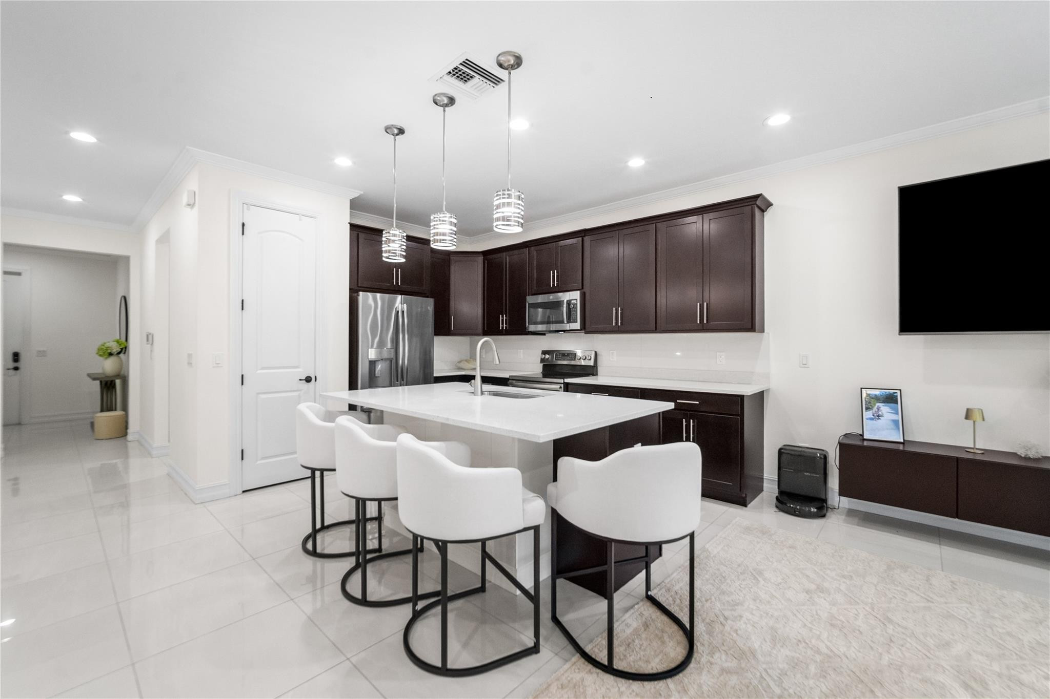 10143 Akenside Drive Boca Raton, FL 33428 - Photo 7 of 51 Photo 7