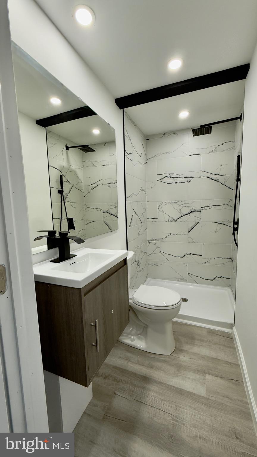 2319 Fairview Avenue Reading, PA 19606 - Photo 36 of 58 a bathroom with a sink toilet and shower