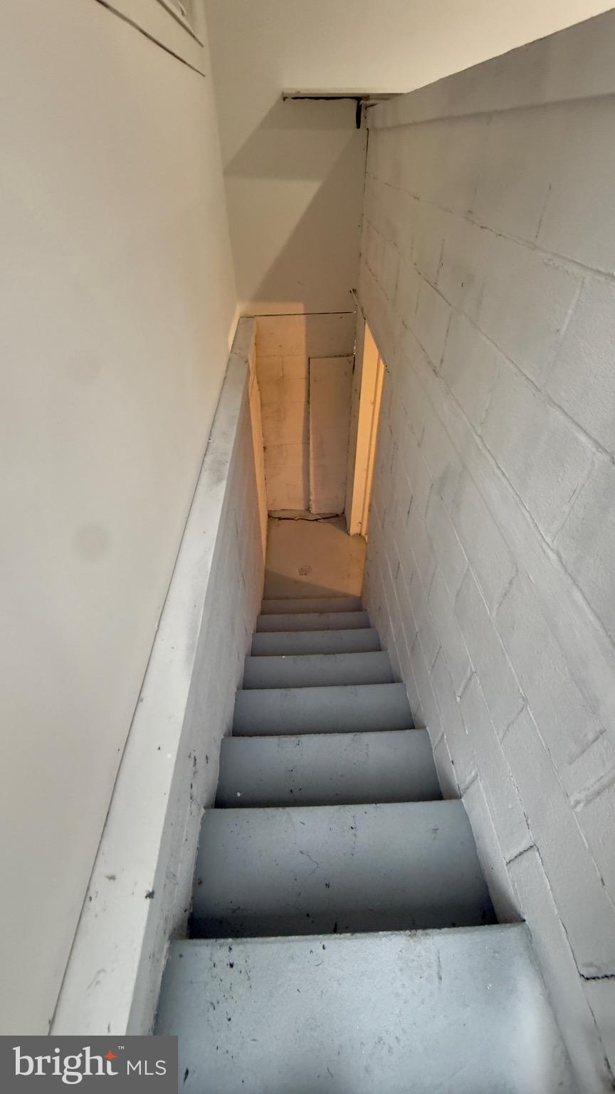 2319 Fairview Avenue Reading, PA 19606 - Photo 46 of 58 a view of entryway