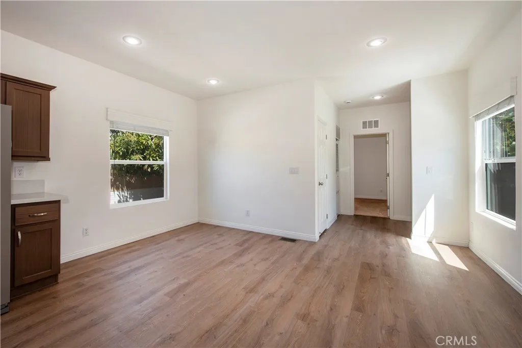 520 Pine Goleta Ca, Unit 65 Goleta, CA 93117 - Photo 5 of 10