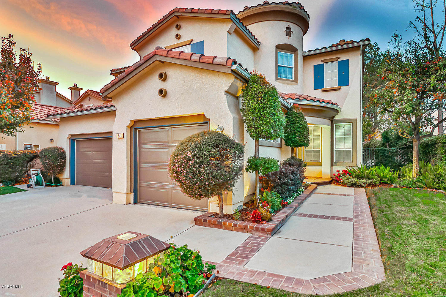 97 East Boulder Creek Road Simi Valley, CA 93065 - Photo 1 of 3 Compressed (Boulder Creek)1