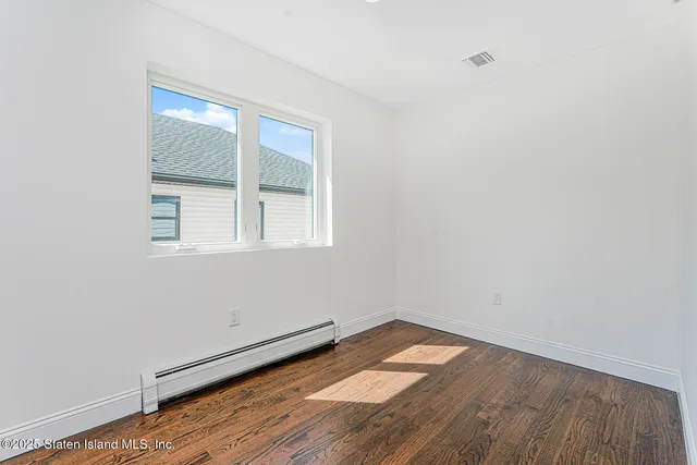 $1,389,999 | 98 Alverson Avenue | Rossville