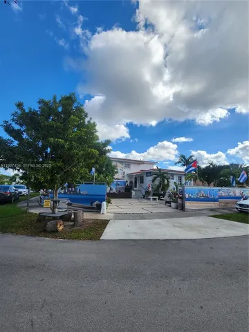 $2,800 | 1645 Southwest 83rd Ct., Unit 2, Miami, FL 33155