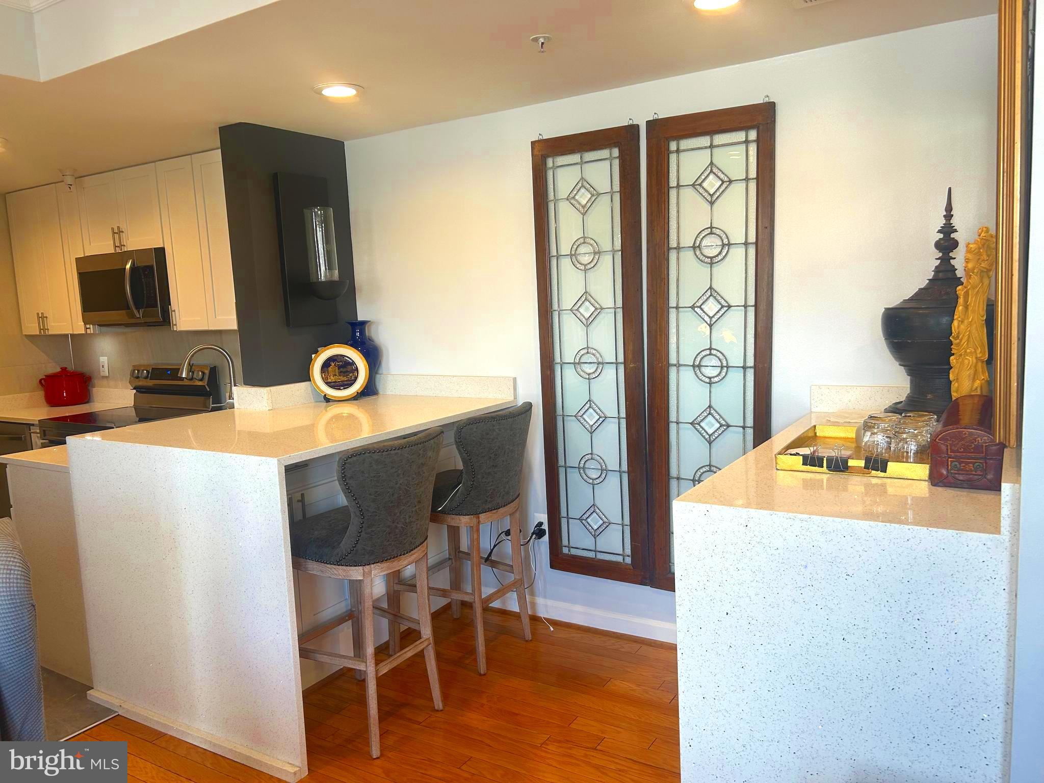 1619 R Street Northwest, Unit 404 Washington, DC 20009 - Photo 2 of 7