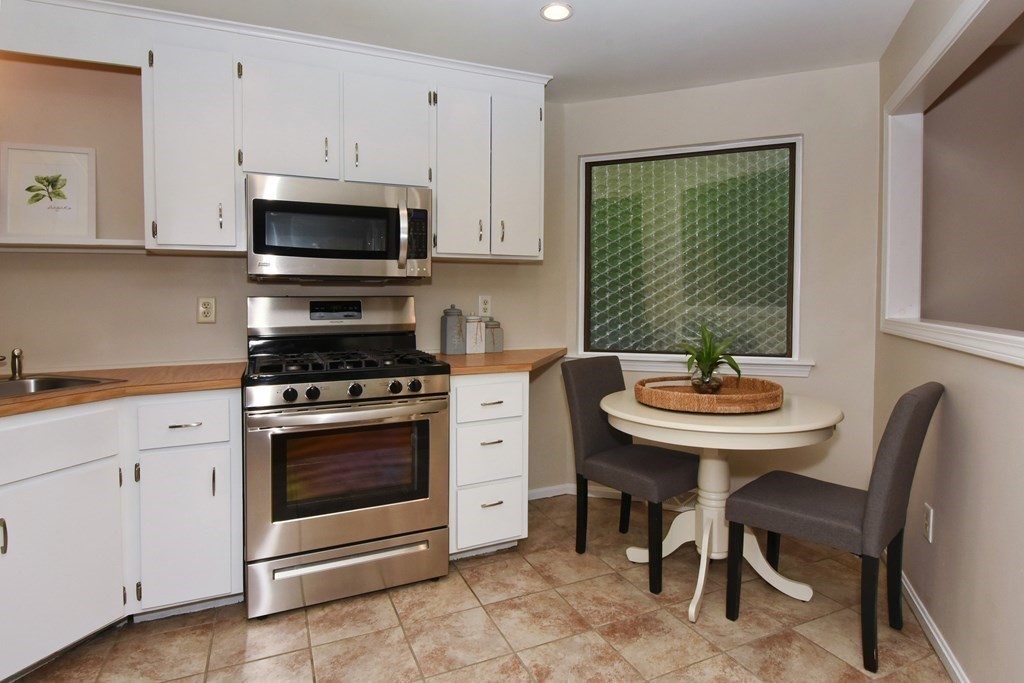 60 Mountain Gate Road, Unit 60 Ashland, MA 01721 - Photo 8 of 31