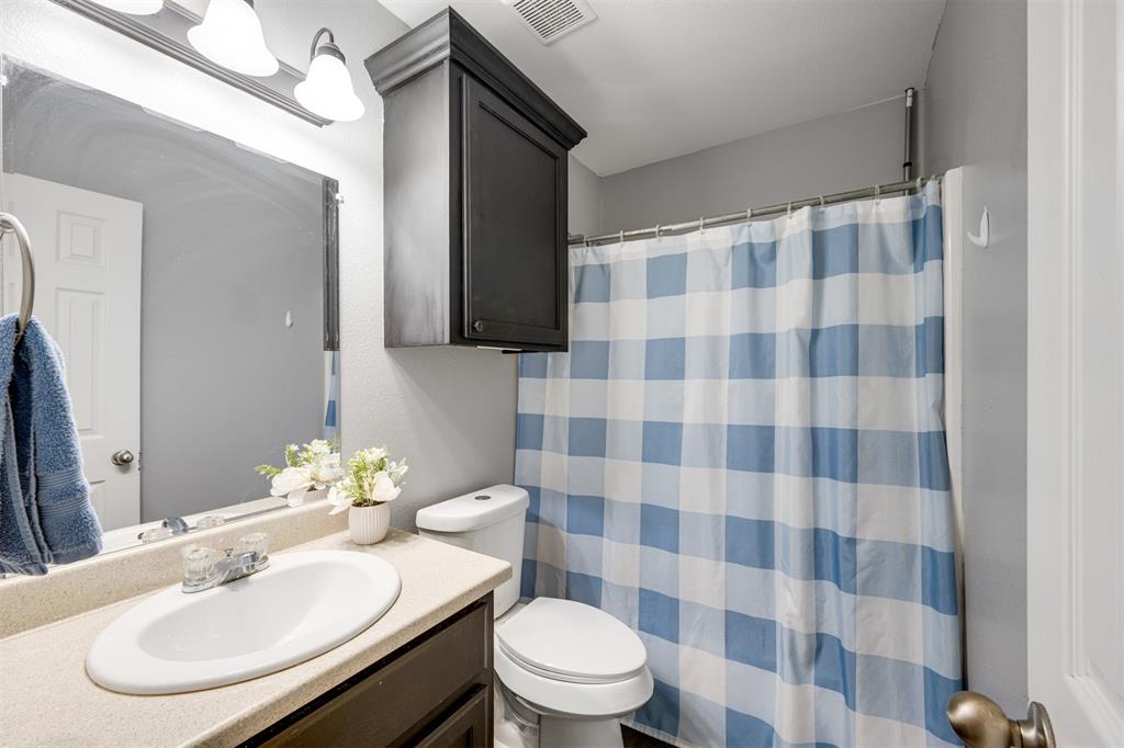 59 County Road Powderly, TX 75473 - Photo 20 of 38