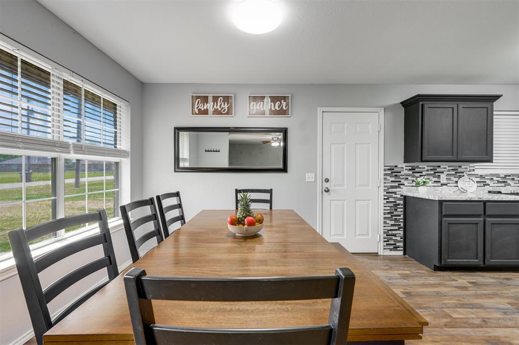 59 County Road Powderly, TX 75473 - Photo 8 of 38