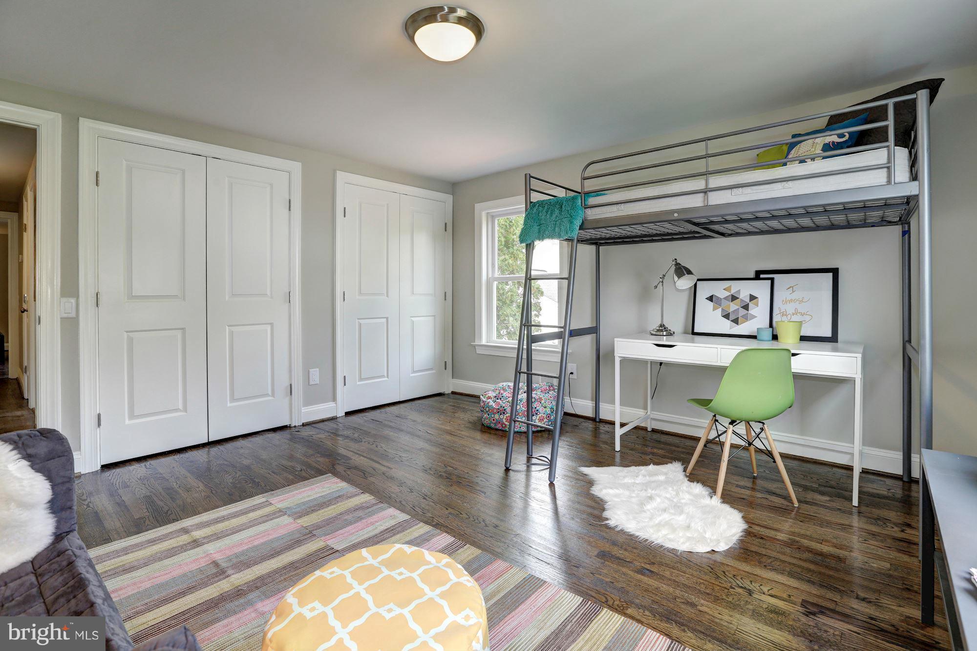 9225 Wooden Bridge Road Potomac, MD 20854 - Photo 22 of 30 Bedroom