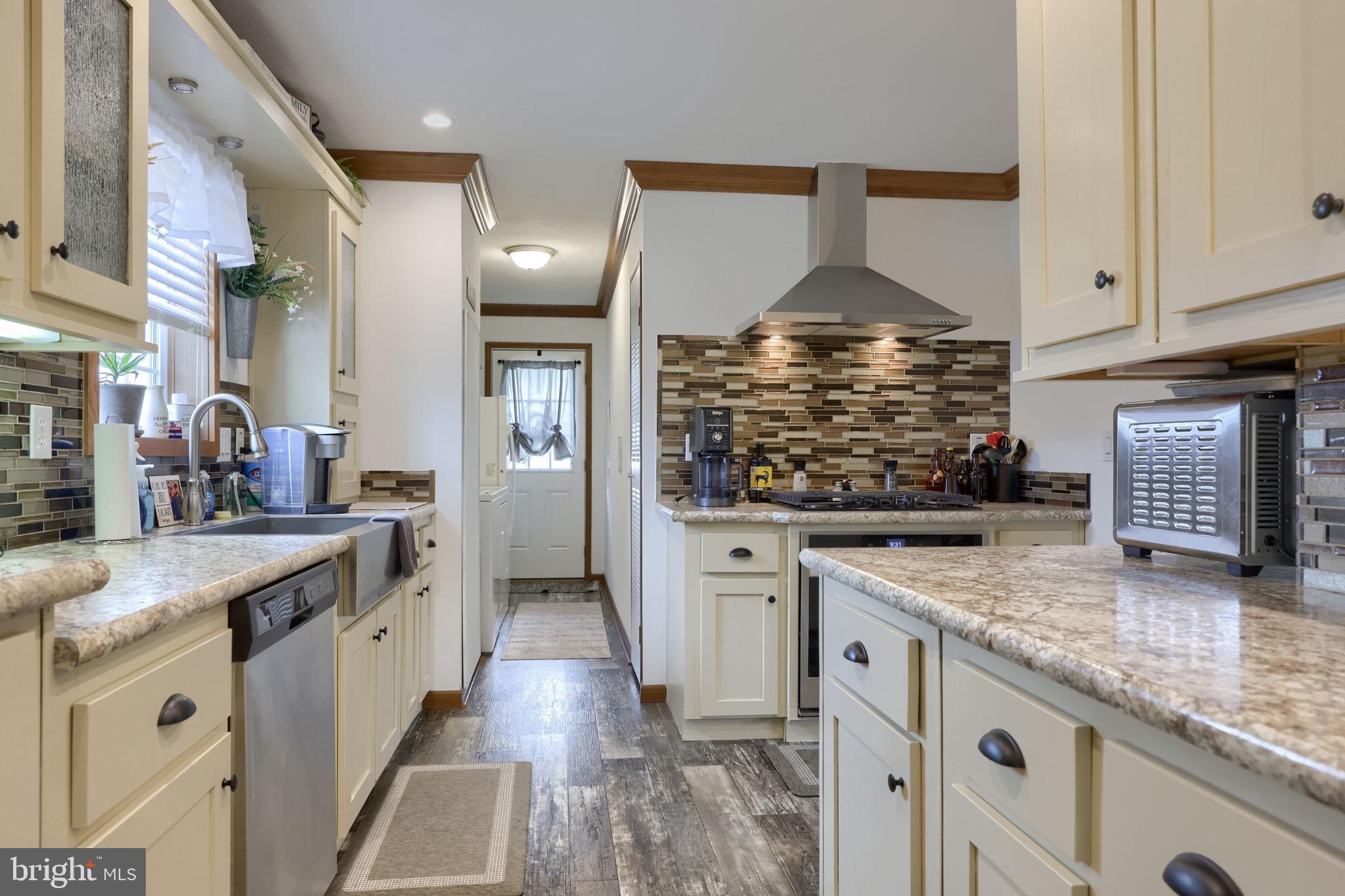 1003 Elm Street New Providence, PA 17560 - Photo 10 of 31