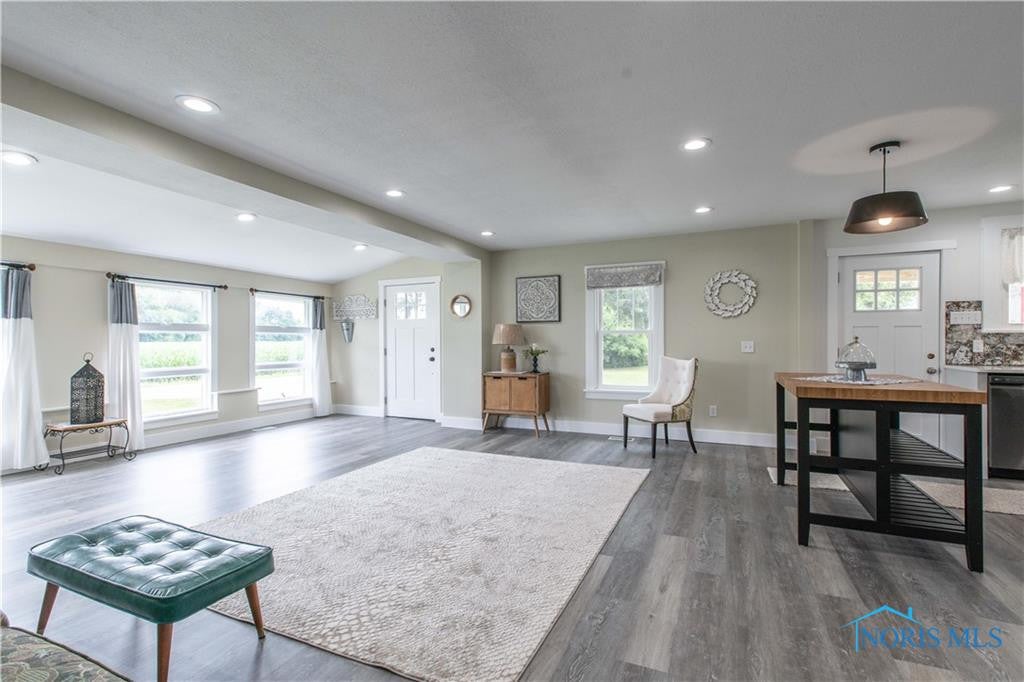 13647 Perry Road Grand Rapids, OH 43522 - Photo 12 of 50 Gallery Image 12