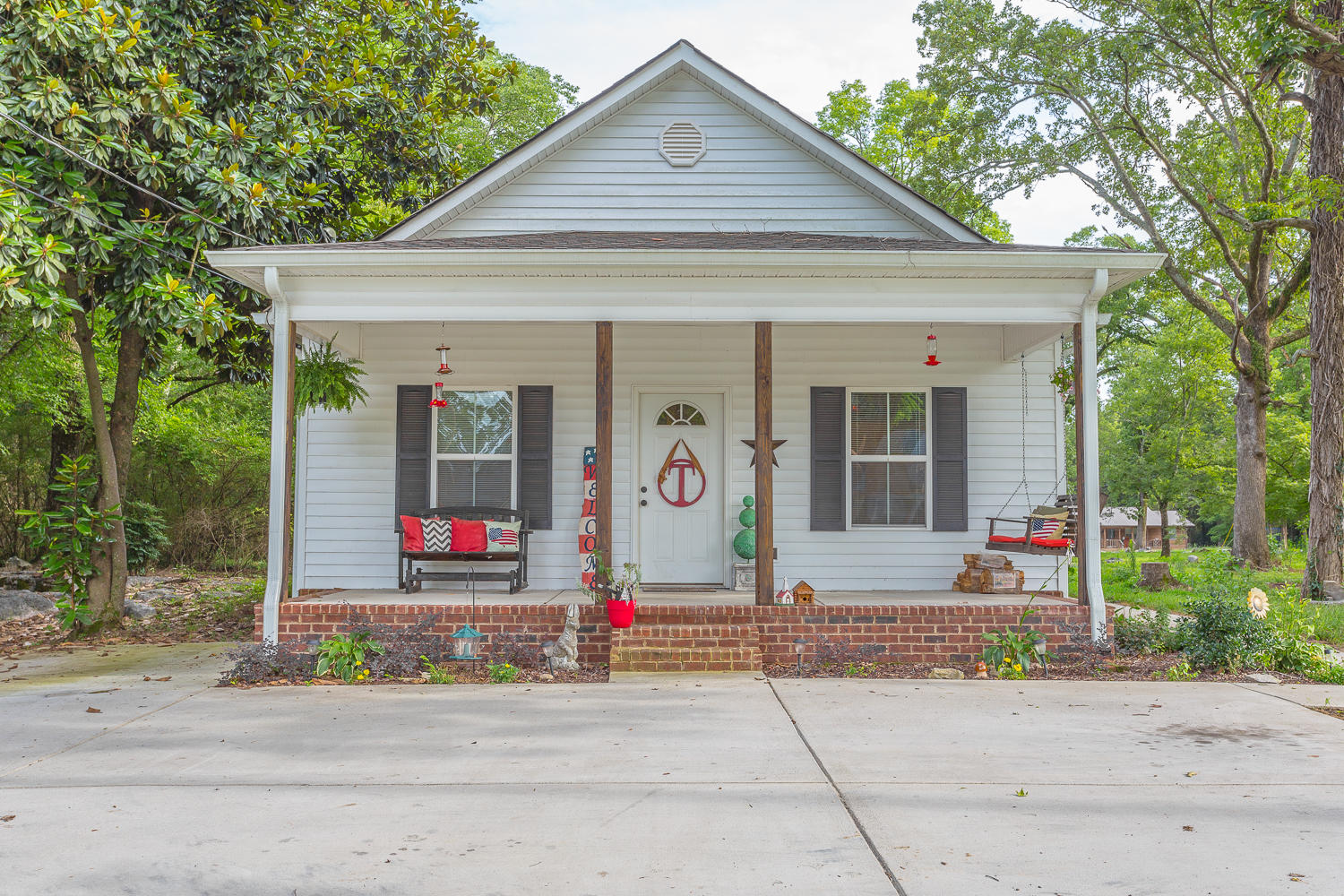 816 Cove Road Chickamauga, GA 30707 - Photo 3 of 27 816 Cove HD -45