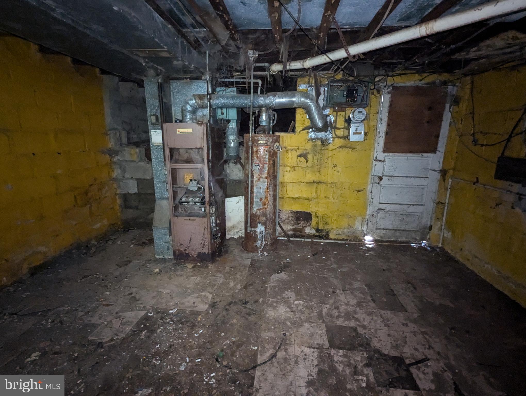 7021 Dunbar Road Baltimore, MD 21222 - Photo 15 of 17 Basement