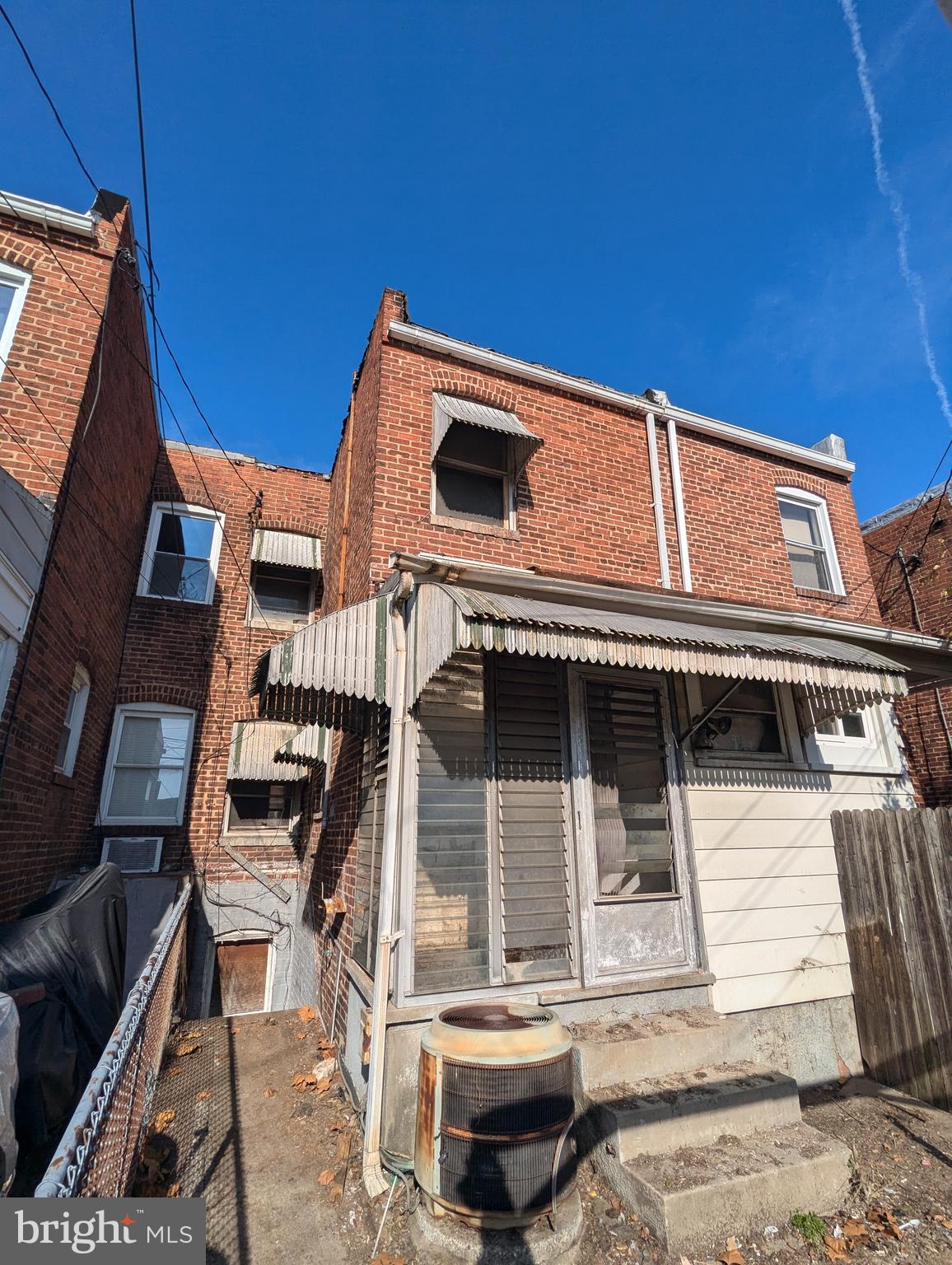 7021 Dunbar Road Baltimore, MD 21222 - Photo 2 of 17 Exterior Rear
