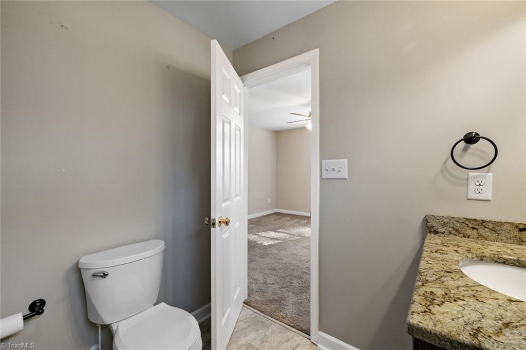 516 Old Embler Road Thomasville, NC 27360 - Photo 14 of 30