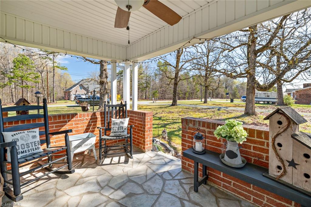 516 Old Embler Road Thomasville, NC 27360 - Photo 23 of 30