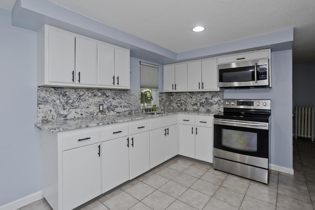 39 Bridge Street Monson, MA 01057 - Photo 8 of 37 Gallery Image 8