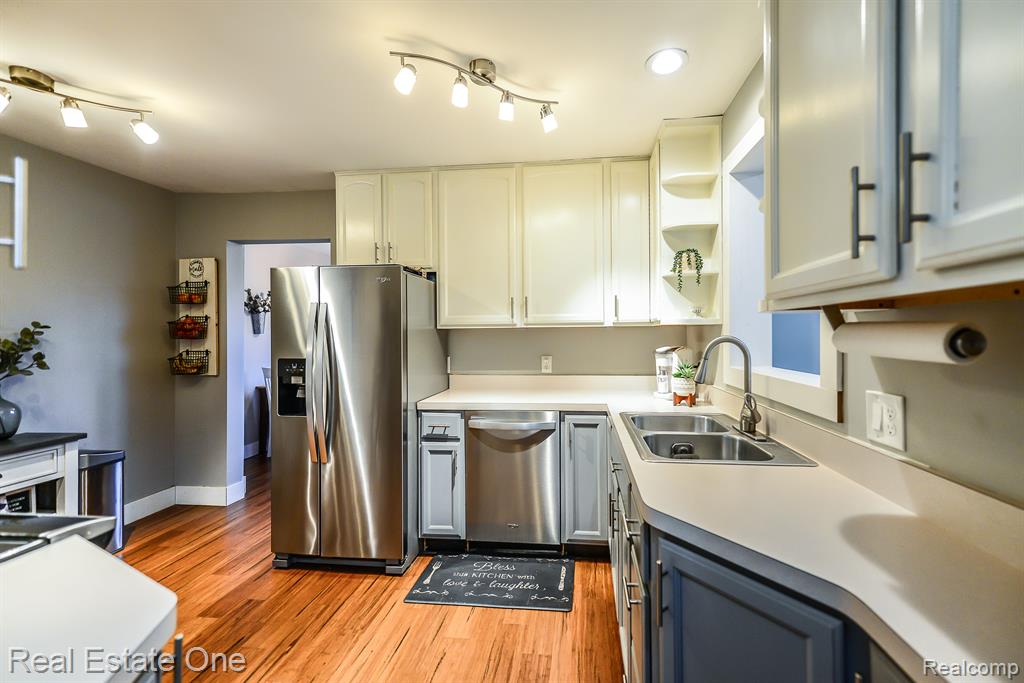 807 South Bull Run Road Fowlerville, MI 48836 - Photo 19 of 60 Gallery Image 19