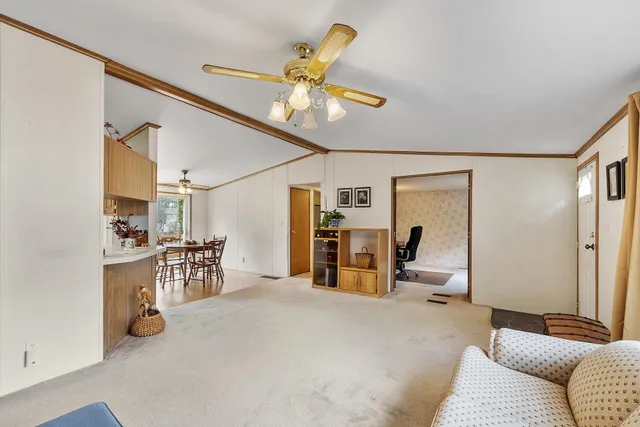 $299,000 | 53 Oak Drive, North Hampton, NH 03862