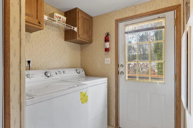 $299,000 | 53 Oak Drive, North Hampton, NH 03862