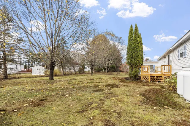 $299,000 | 53 Oak Drive, North Hampton, NH 03862