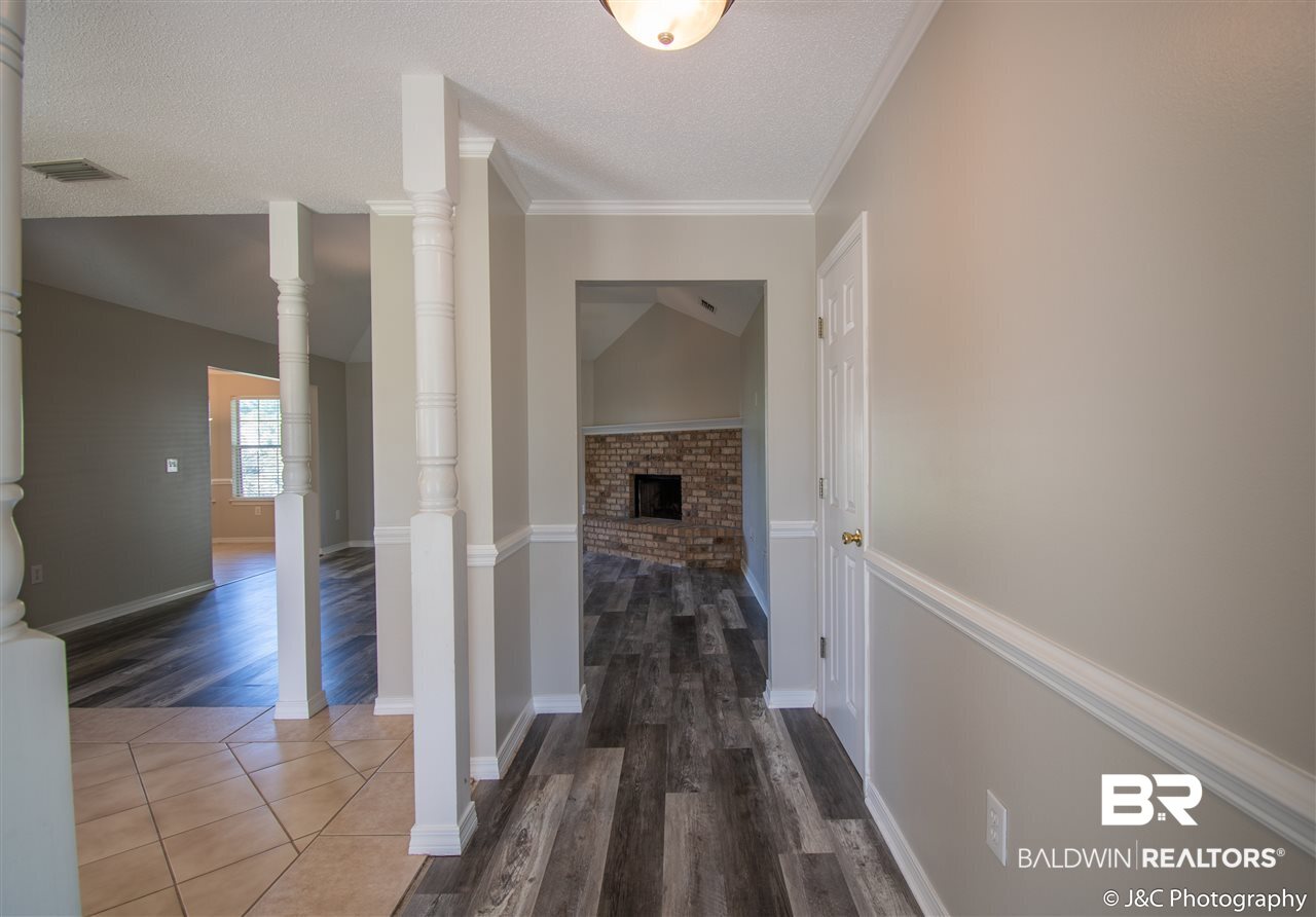 417 Wisteria Lane Foley, AL 36535 - Photo 8 of 23