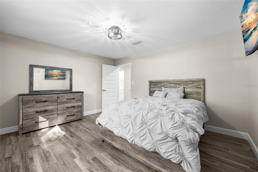 830 Northwest 60th Street Gainesville, FL 32605 - Photo 28 of 41