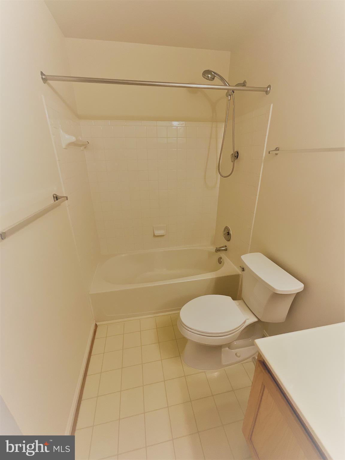 42793 Pilgrim Square Chantilly, VA 20152 - Photo 14 of 22