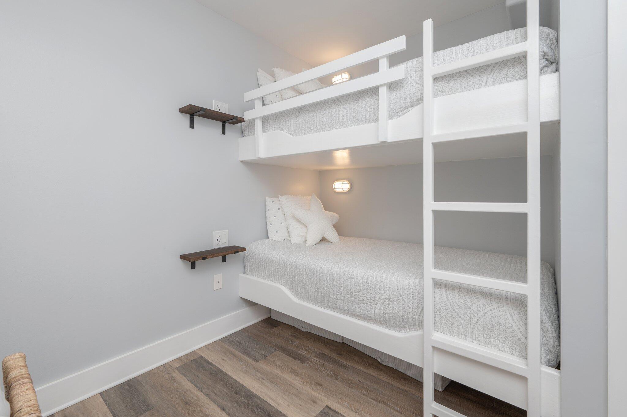 23011 Front Beach Road, Unit E8 Panama City Beach, FL 32413 - Photo 26 of 59 Bunks in Guest Bedroom