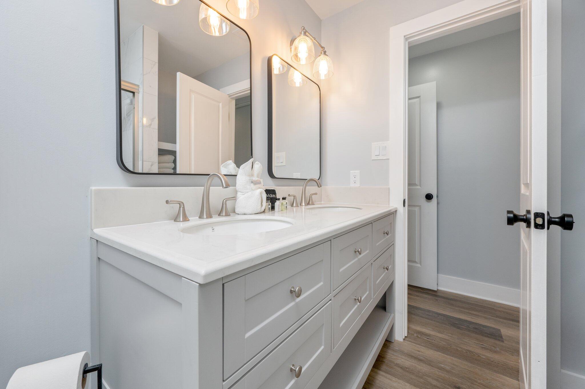 23011 Front Beach Road, Unit E8 Panama City Beach, FL 32413 - Photo 36 of 59 Master Bathroom