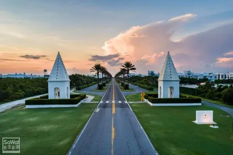 $949,000 | 23011 Front Beach Road, Unit E8, Panama City Beach, FL 32413