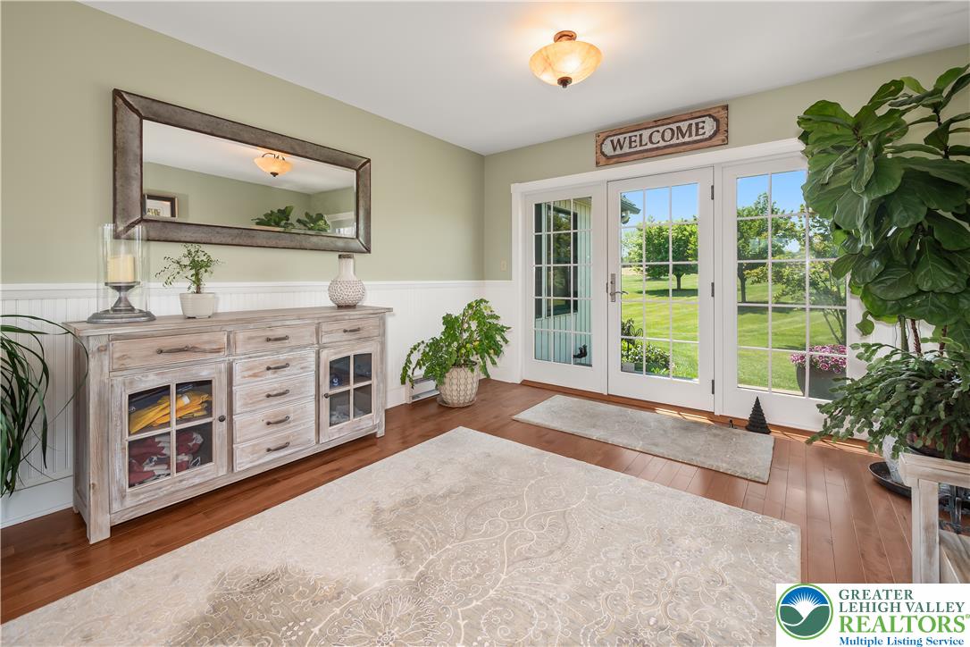 5136 Old Carriage Road Northampton, PA 18067 - Photo 15 of 56