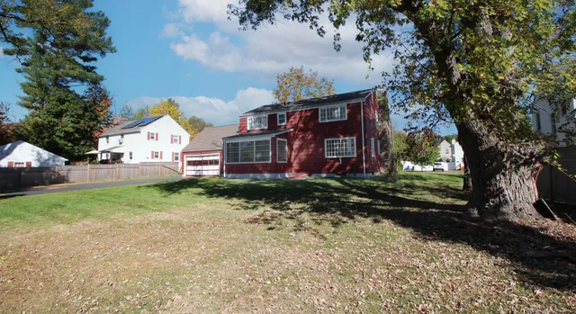 $338,900 | 18 Phedon Parkway, Middletown, CT 06457